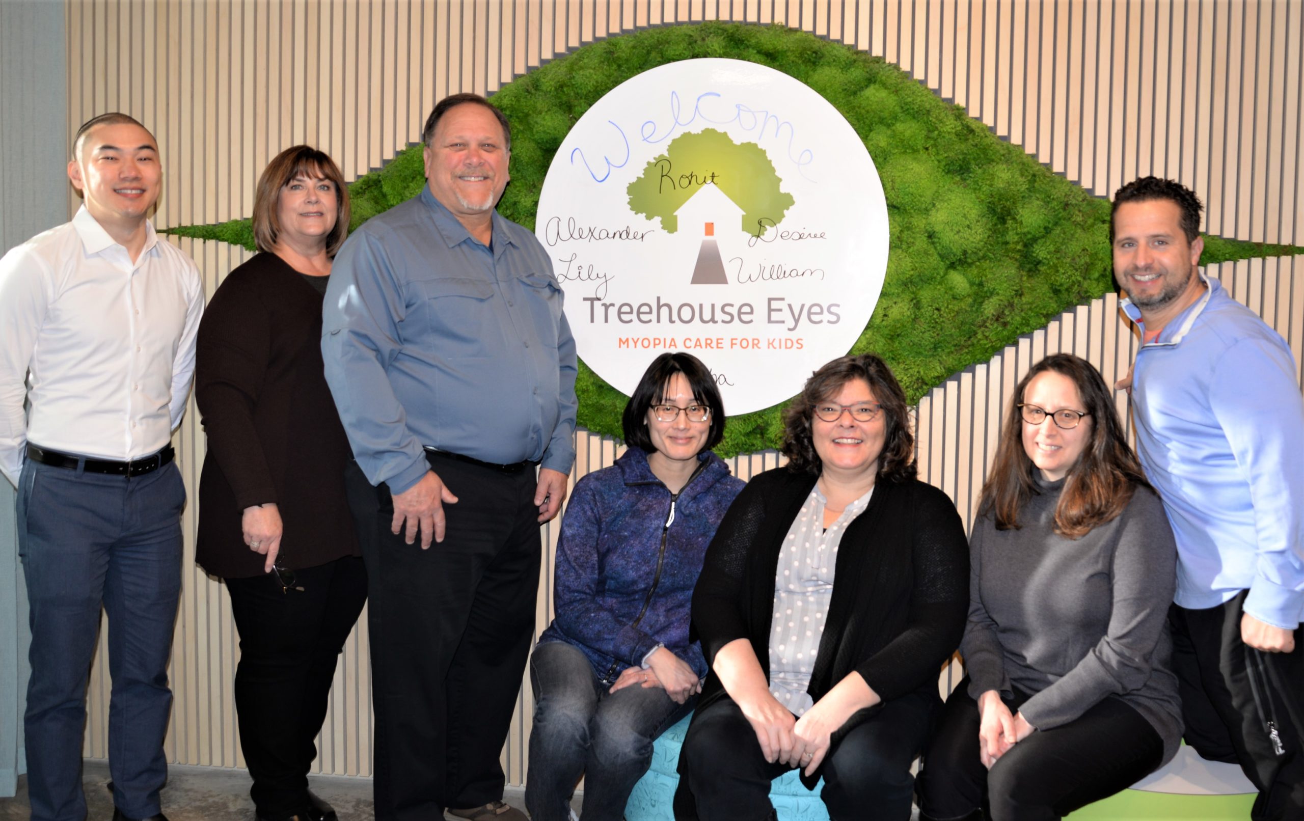 treehouse group photo