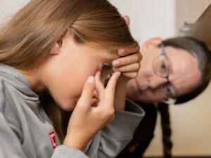 A new study conducted by researchers from the University of Houston highlight how multifocal contact lenses slow myopia progression. 